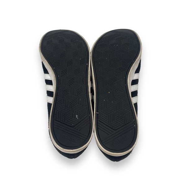 Adidas Classic Black Suede Trainer Sneaker White Stripes White Sidewall Athletic - Picture 9 of 10